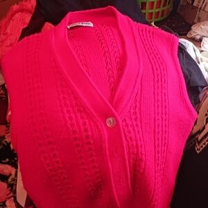 Women's Red Sweater Vest by Grant Park Size Large